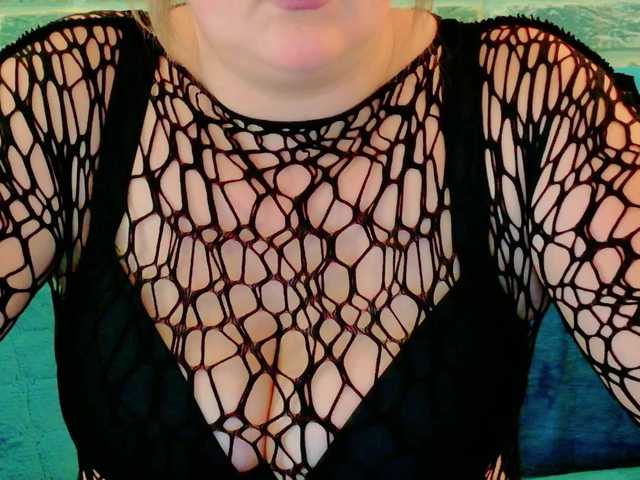 Sensual-Arri live webcam show