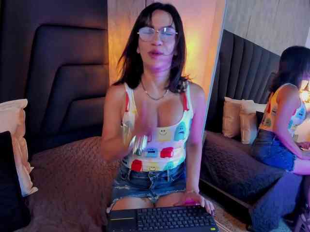 Agatha-milf webcam