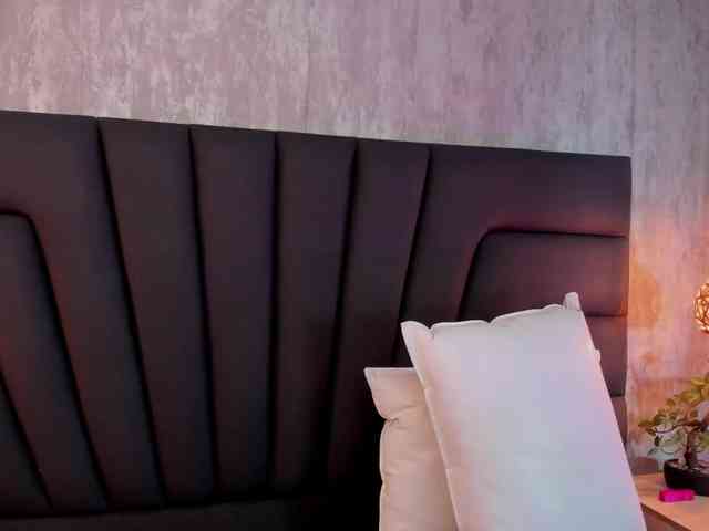 Agatha-milf Agatha-milf