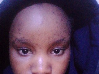 Lucie902's Live Webcam