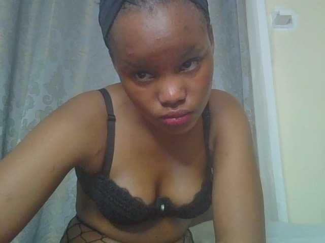 Minajj live cam on BongaCams
