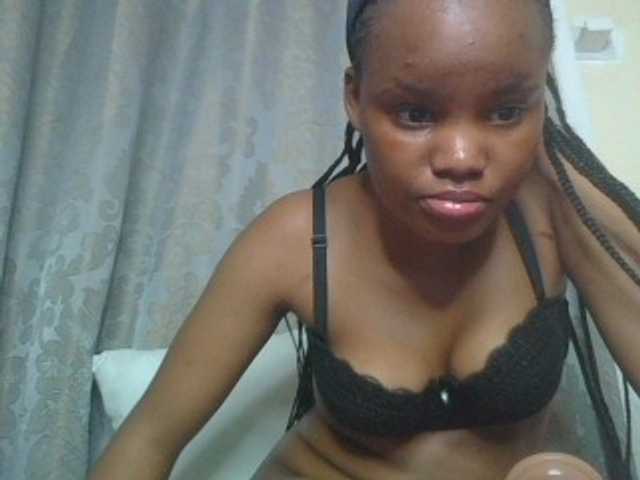 Minajj live cam on BongaCams