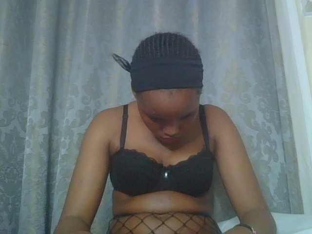 Minajj live webcam show