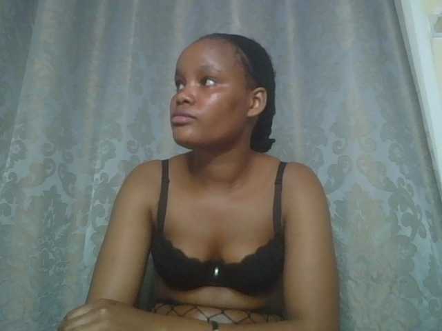 Minajj live cam on BongaCams