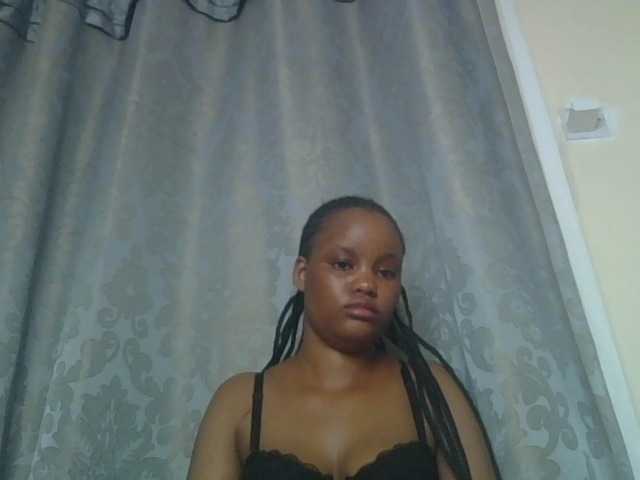 Minajj live webcam show