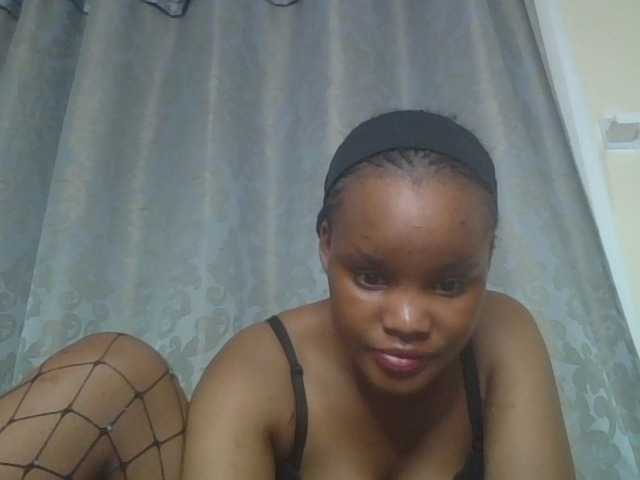 Minajj live webcam show