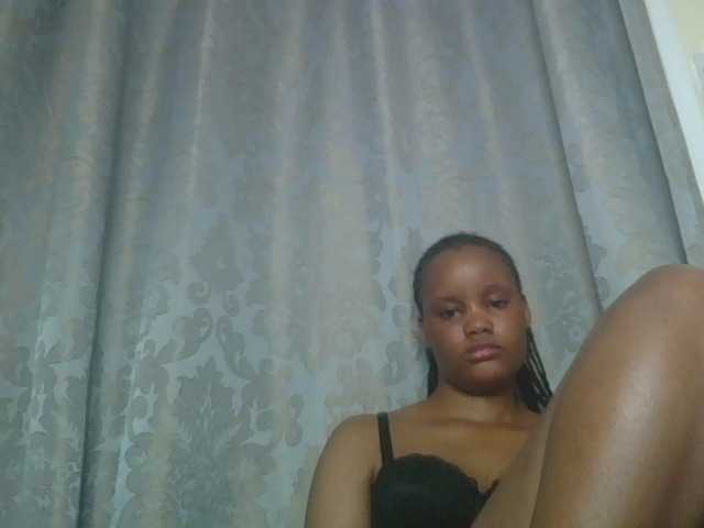 Minajj live webcam show