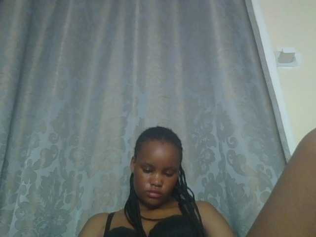 Minajj live webcam show
