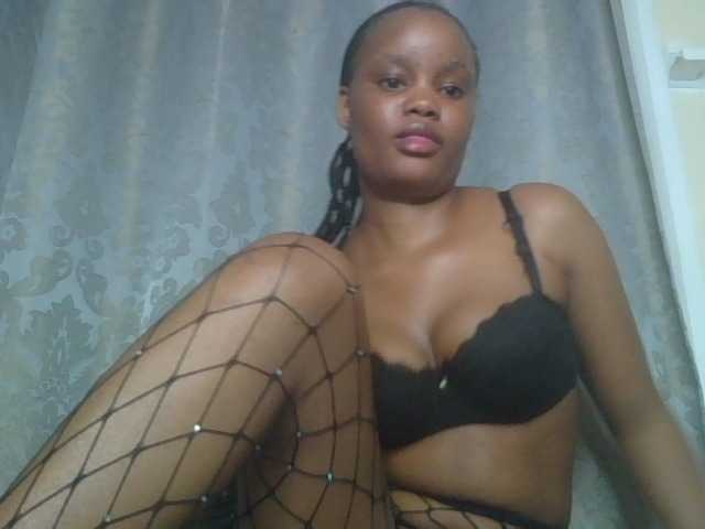 Minajj live webcam show