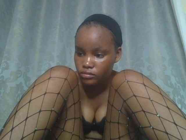 Minajj webcam