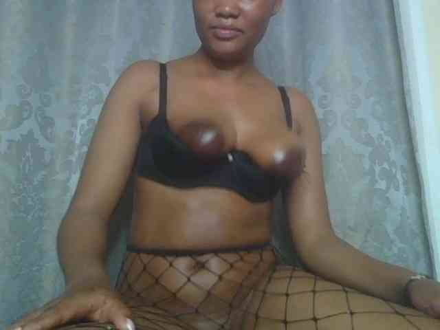 Minajj webcam
