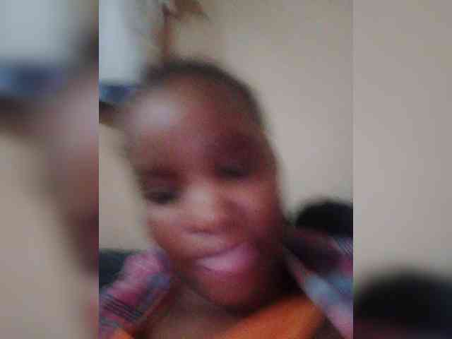 Lucie902 webcam