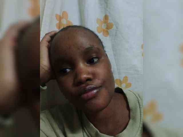 Lucie902 webcam