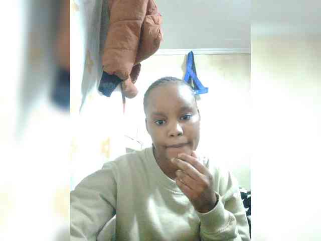 Lucie902 webcam