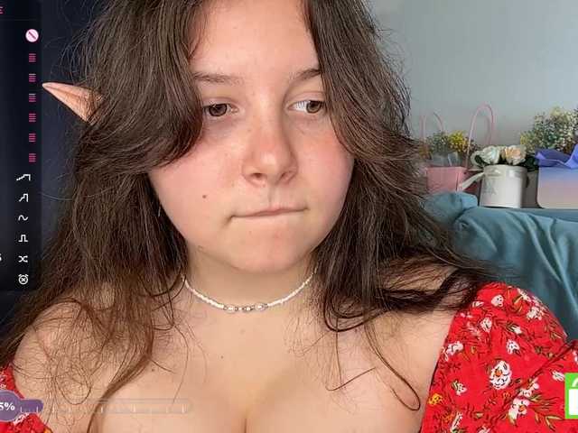 EleanoreZaucha live cam on BongaCams