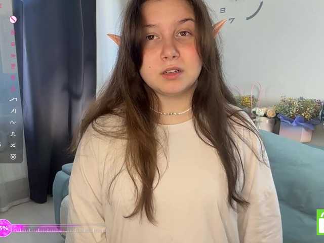 EleanoreZaucha live cam on BongaCams