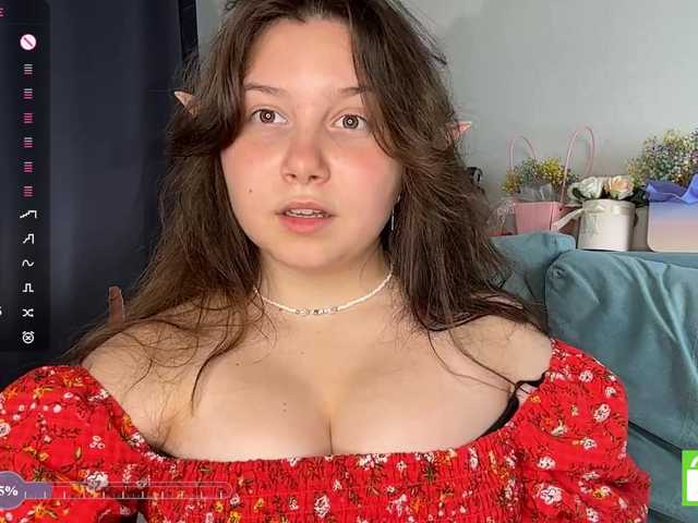 EleanoreZaucha live cam on BongaCams