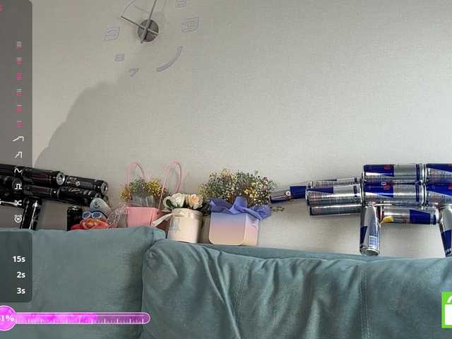 EleanoreZaucha live cam on BongaCams