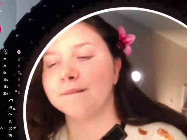 EleanoreZaucha webcam