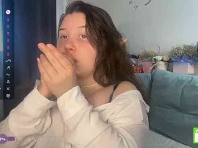 EleanoreZaucha webcam