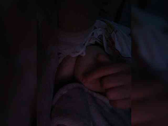 Anna-86 webcam