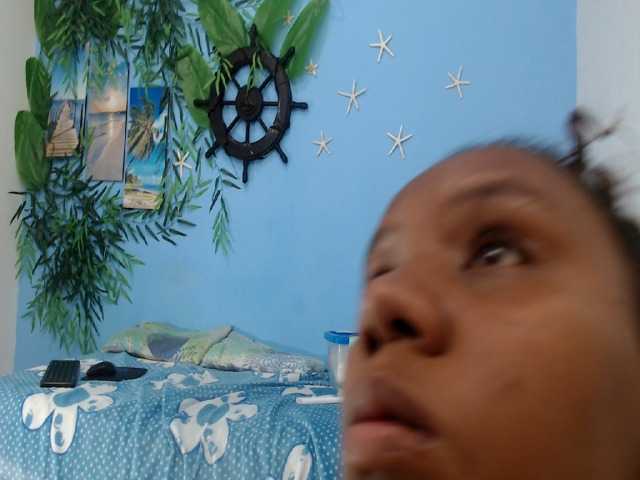 vanessa18nice live cam on BongaCams