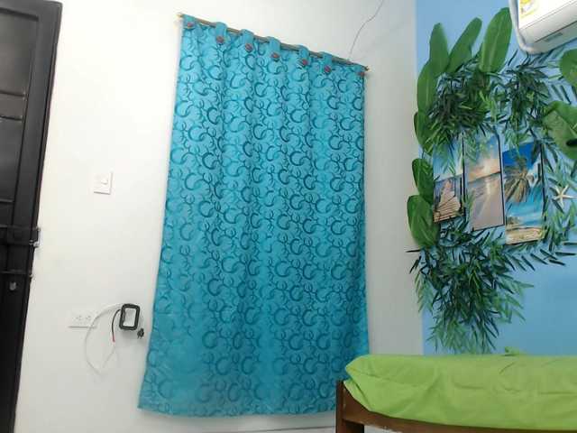 vanessa18nice live cam on BongaCams