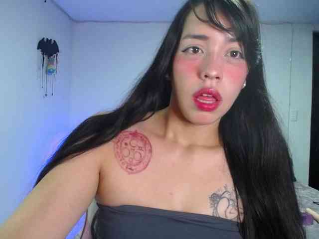 LiLuciana Live Webcam on BongaCams