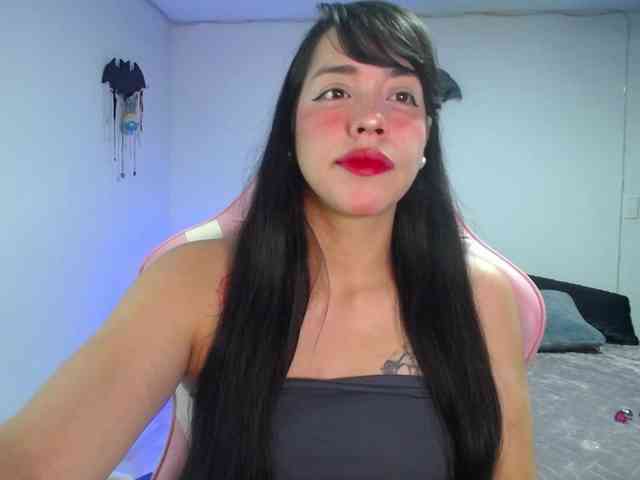LiLuciana Live Webcam on BongaCams