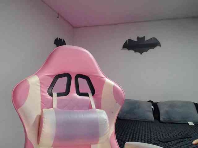 LiLuciana webcam