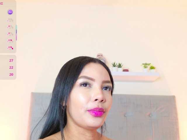 SammyBrown live cam on BongaCams