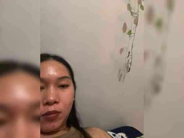 SpicysweetTomato webcam
