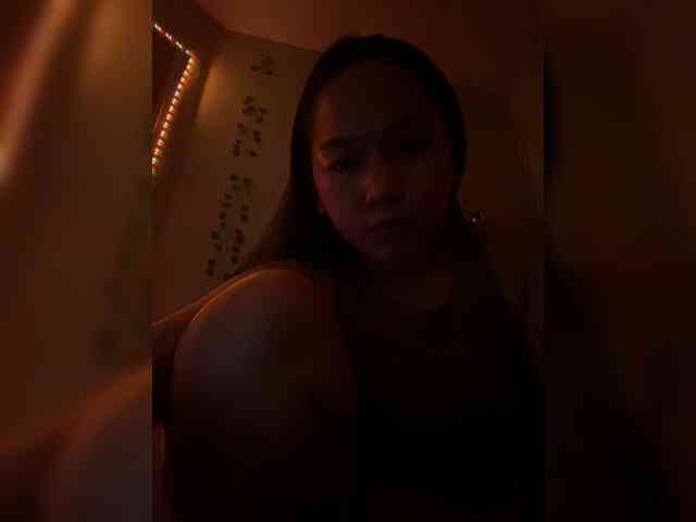 SpicysweetTomato webcam