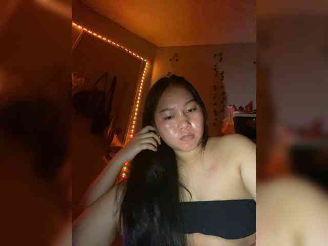 SpicysweetTomato webcam