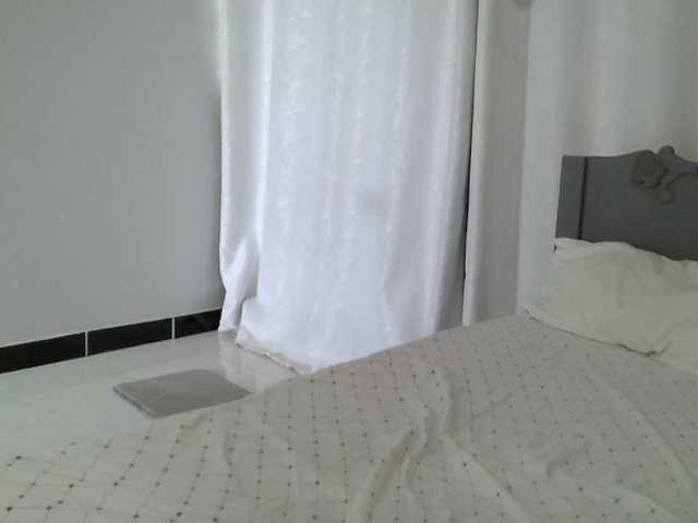 Kariski live cam on BongaCams