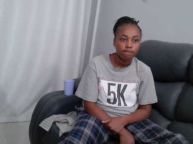 Kariski live cam on BongaCams