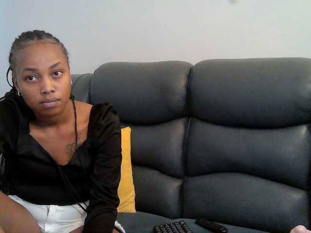 Kariski live cam on BongaCams