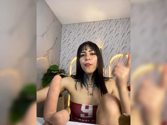 bloom-cherryx live webcam show