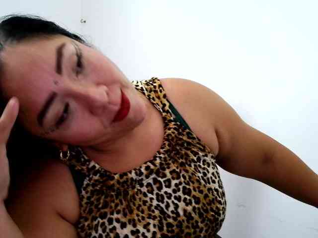 Golden-Queen Golden-Queen