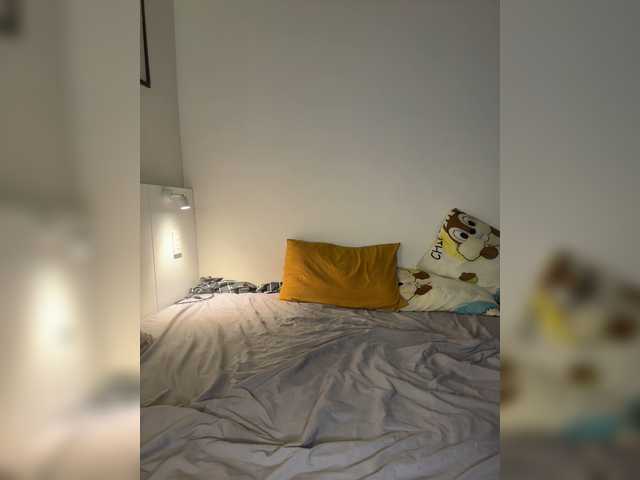 RoomwithLove live webcam show