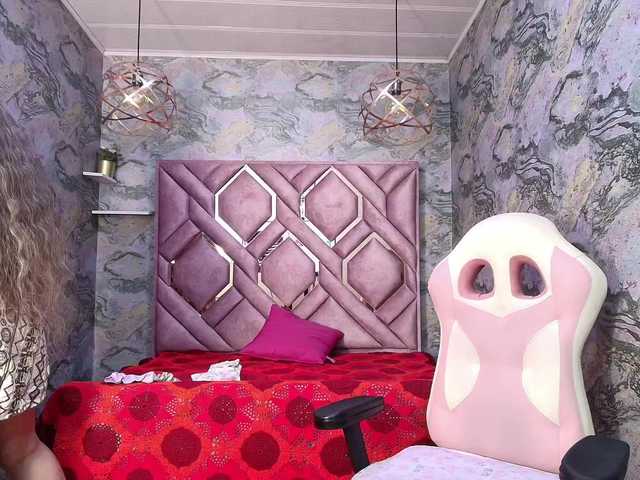 Helena-Rosse01 live cam on BongaCams