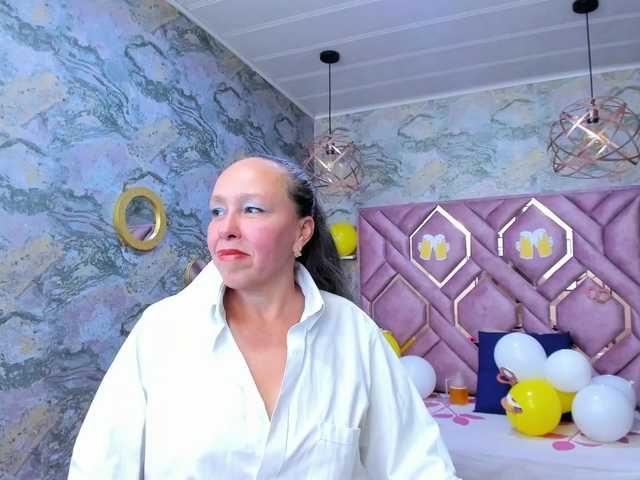 Helena-Rosse01