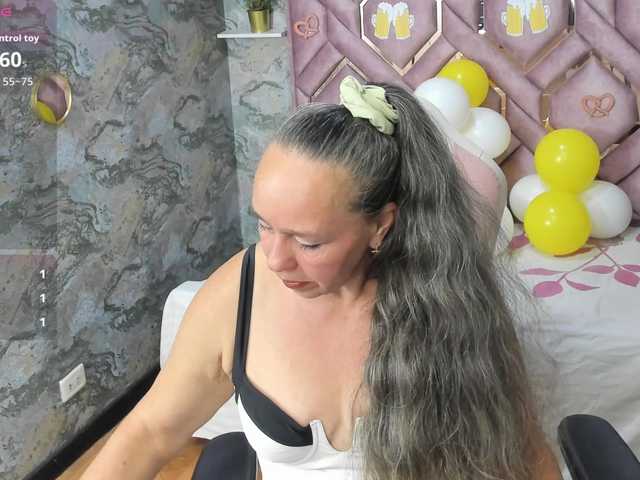 Helena-Rosse01 live cam on BongaCams
