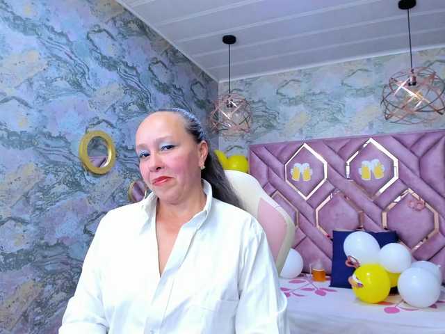 Helena-Rosse01