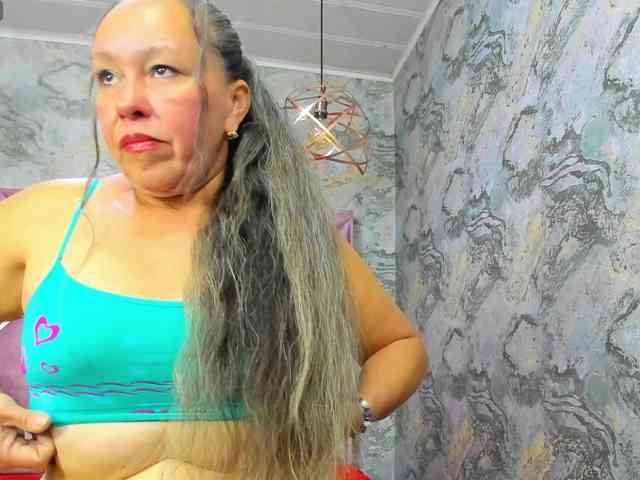 Helena-Rosse01 Live Webcam on BongaCams