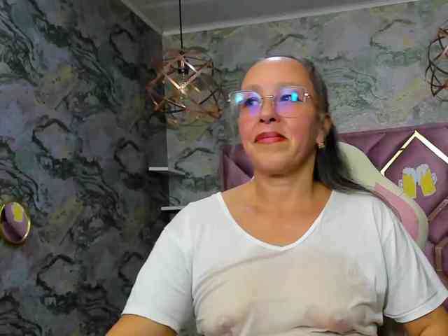 Helena-Rosse01