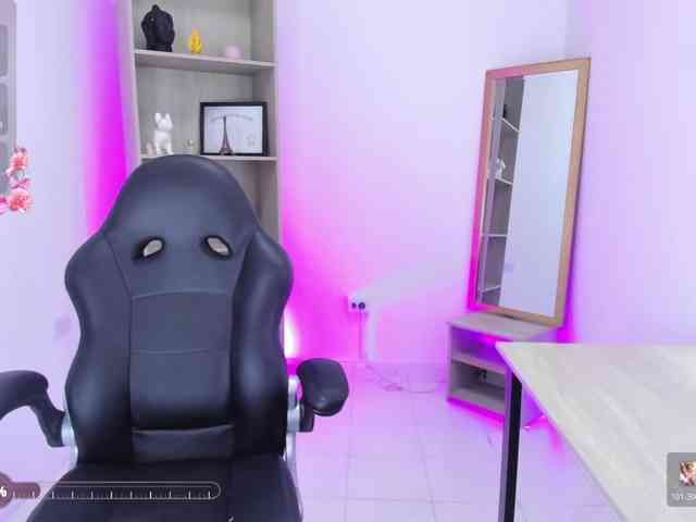 BiancaQueen webcam
