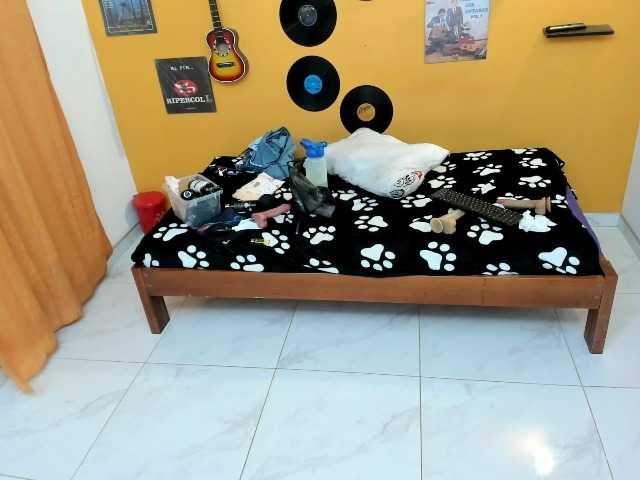 lilithevil32 live cam