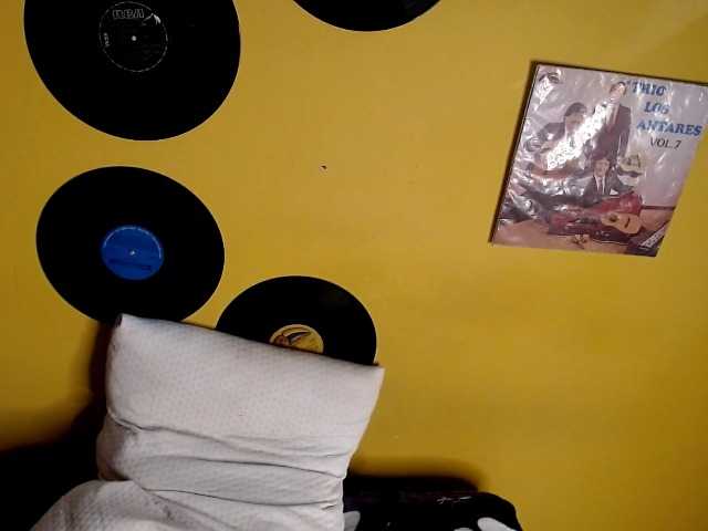 lilithevil32 live webcam show