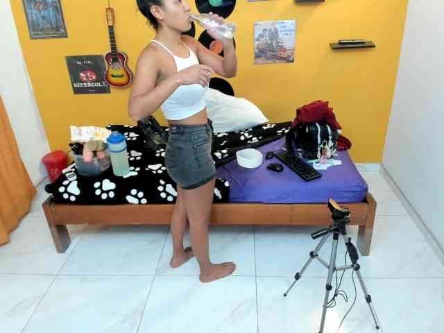 lilithevil32 webcam